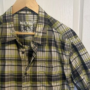 Kuhl Green Plaid Short Sleeve Button Down Shirt medium